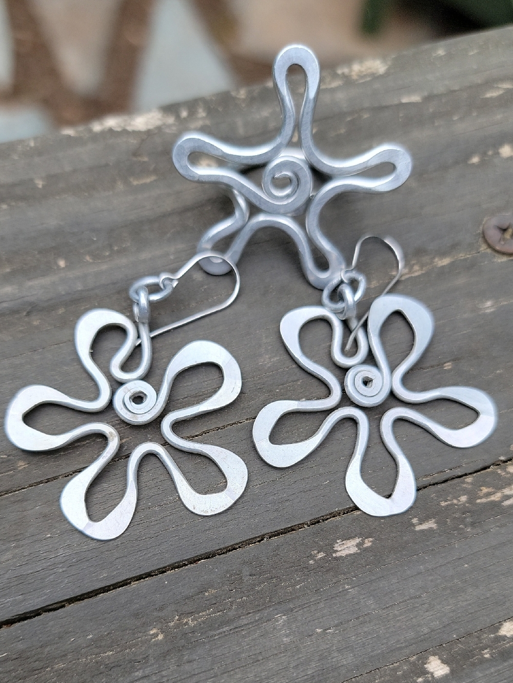 Handcrafted Aluminum Silver Floral Dangle Earrings Set W/Adj Size Matching Ring